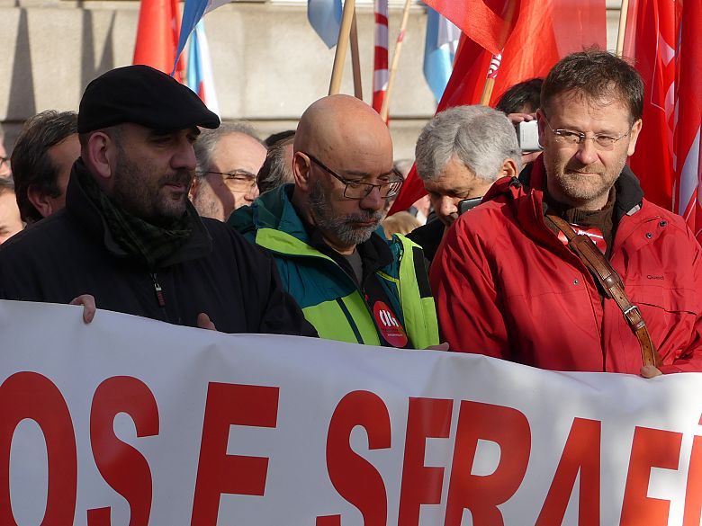 17-01-11 IndultoCarlosSerafinSubdelegacionPontevedra17.JPG